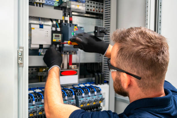  Woods Hole, MA Electrician Pros