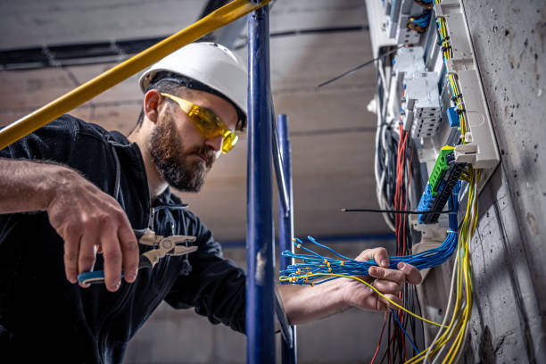 Best Local Electrician Companies  in Woods Hole, MA